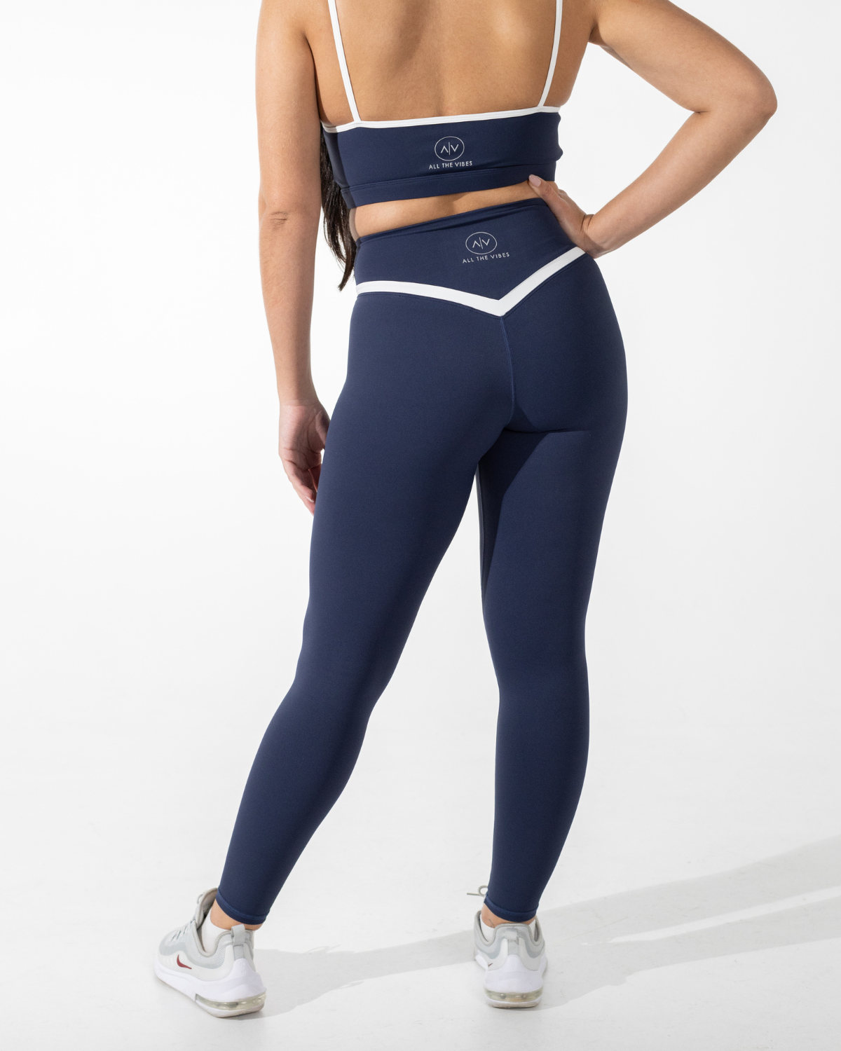 Classic Navy High-Waist Legging