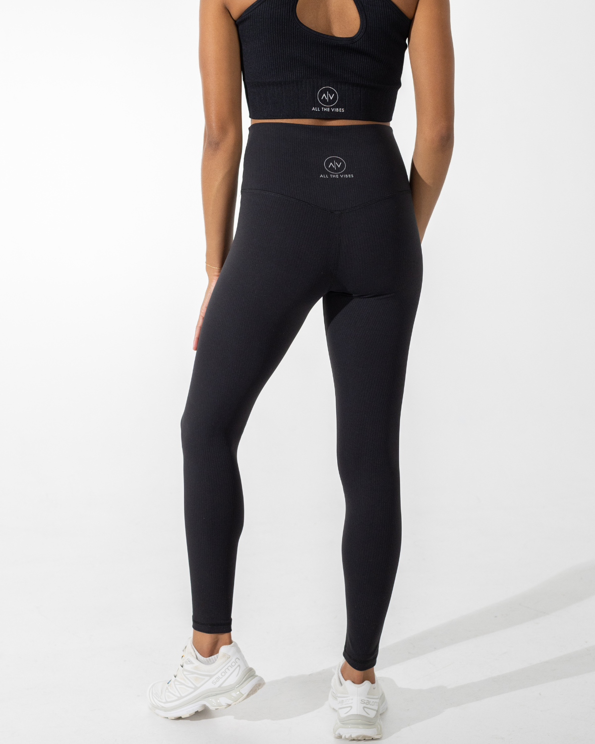 Noir Ribbed High-Waist Leggings